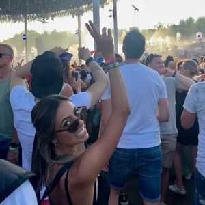 Meet your Posher, Taylor